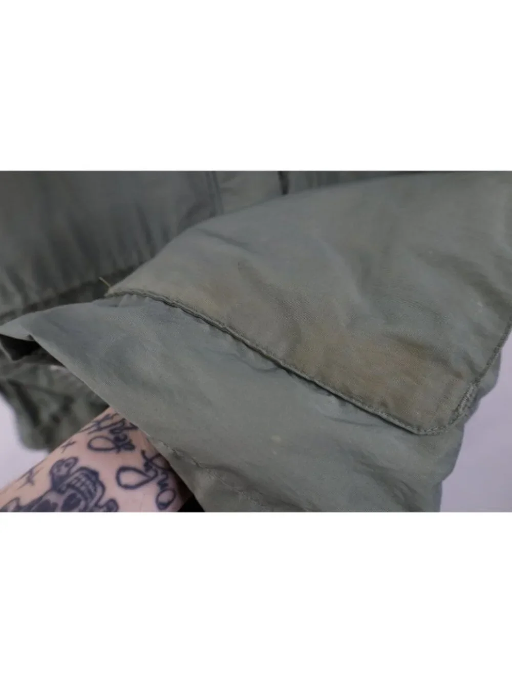 Vintage 90s Woolrich Mens Small Distressed Wool Lined Hooded Parka Jacket Rain - Picture 6 of 16